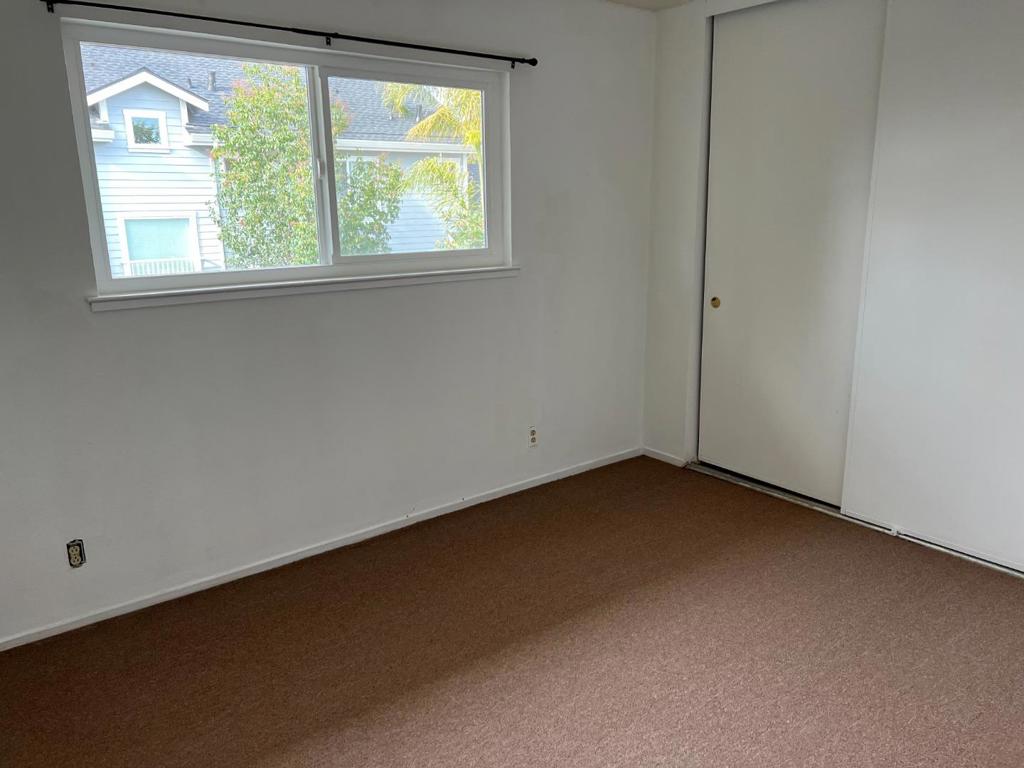 431 E Saint John Street Property Photo 5