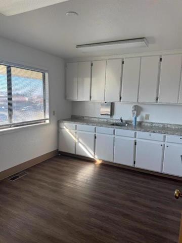 901 Sunset Drive 1 Property Photo 12