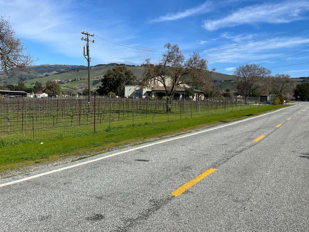 2 Buena Vista Property Photo 11