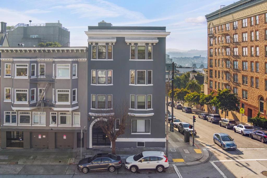 1991 California Street Property Photo 2