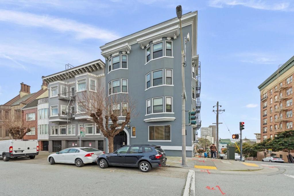 1991 California Street Property Photo 3