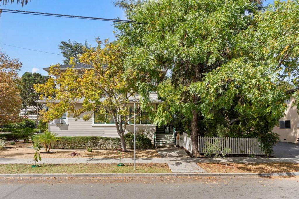 392 View Street Property Photo 37