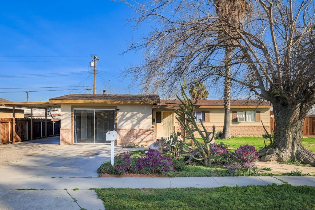 704 Kavanaugh Street Property Photo