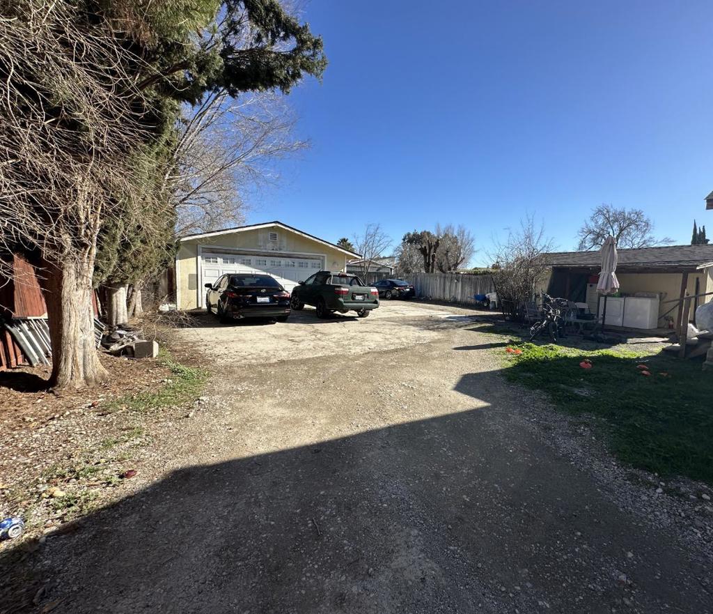 1230 Berg Road Property Photo 19