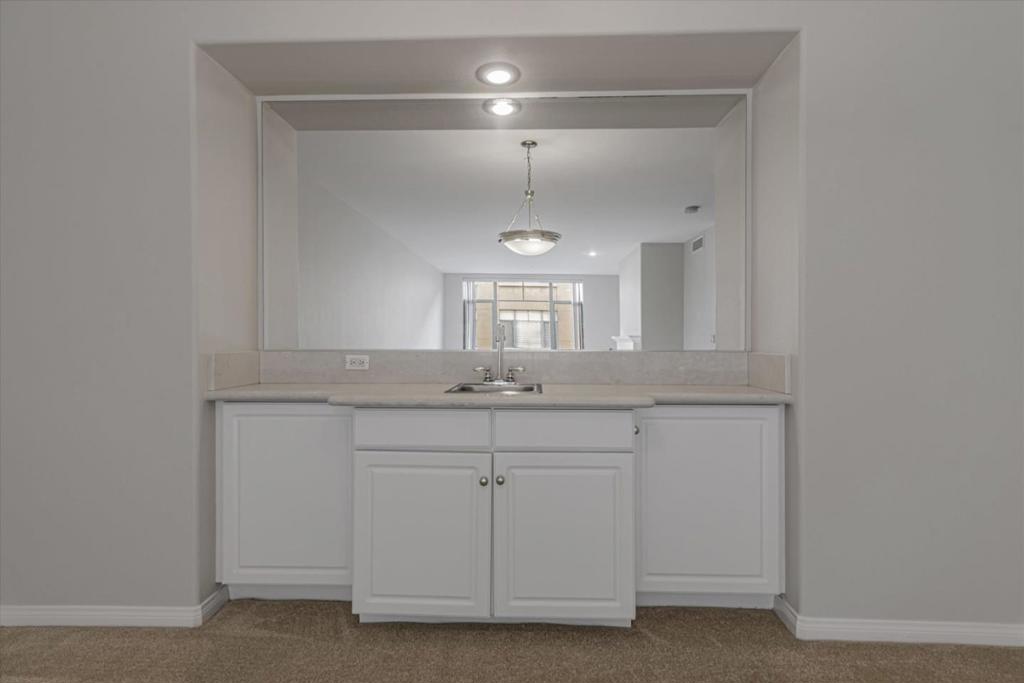 144 S 3rd Street 433 Property Photo 11
