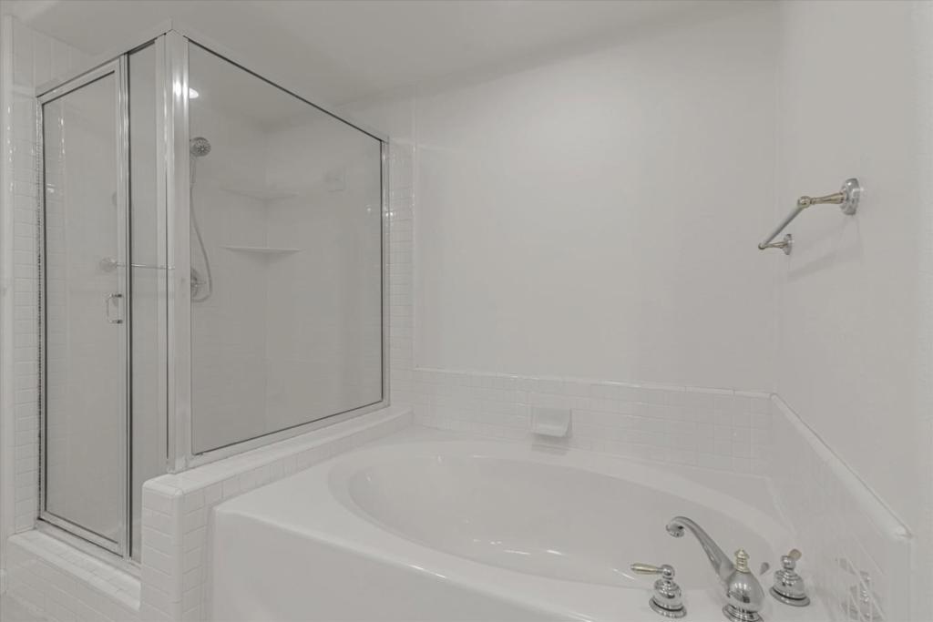 144 S 3rd Street 433 Property Photo 30