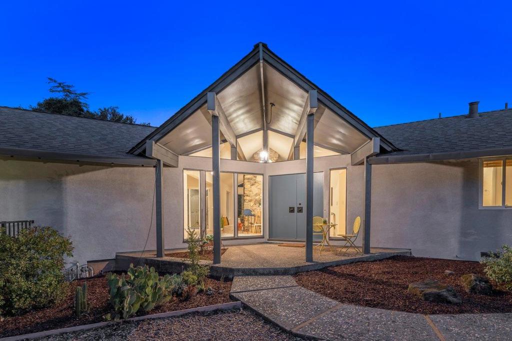 16451 Wood Acres Road Property Photo 8