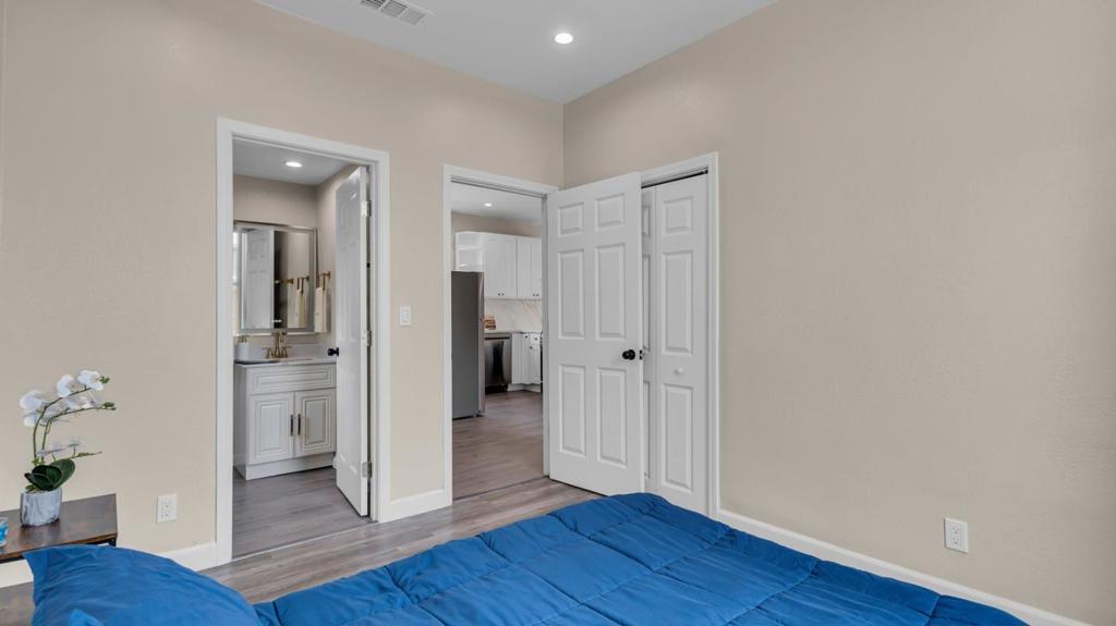 85 Oak Street Property Photo 14