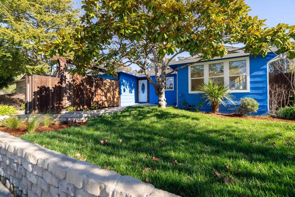 1009 Sir Francis Avenue Property Photo