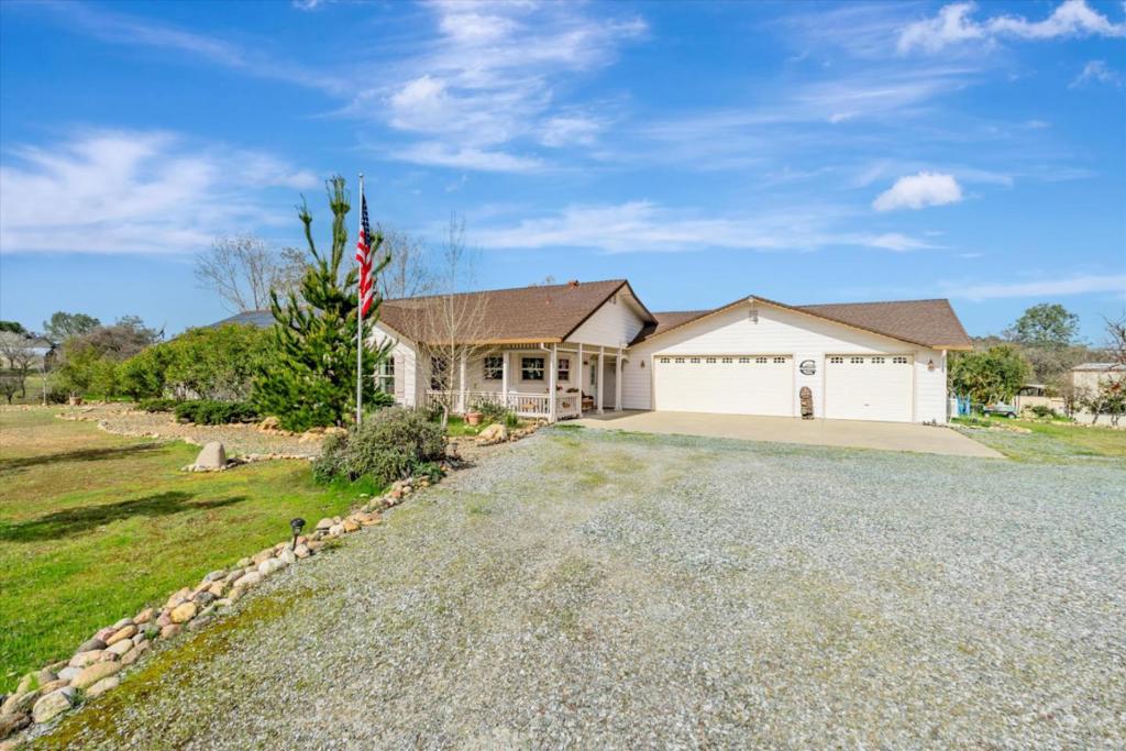 3499 Burson Road Property Photo