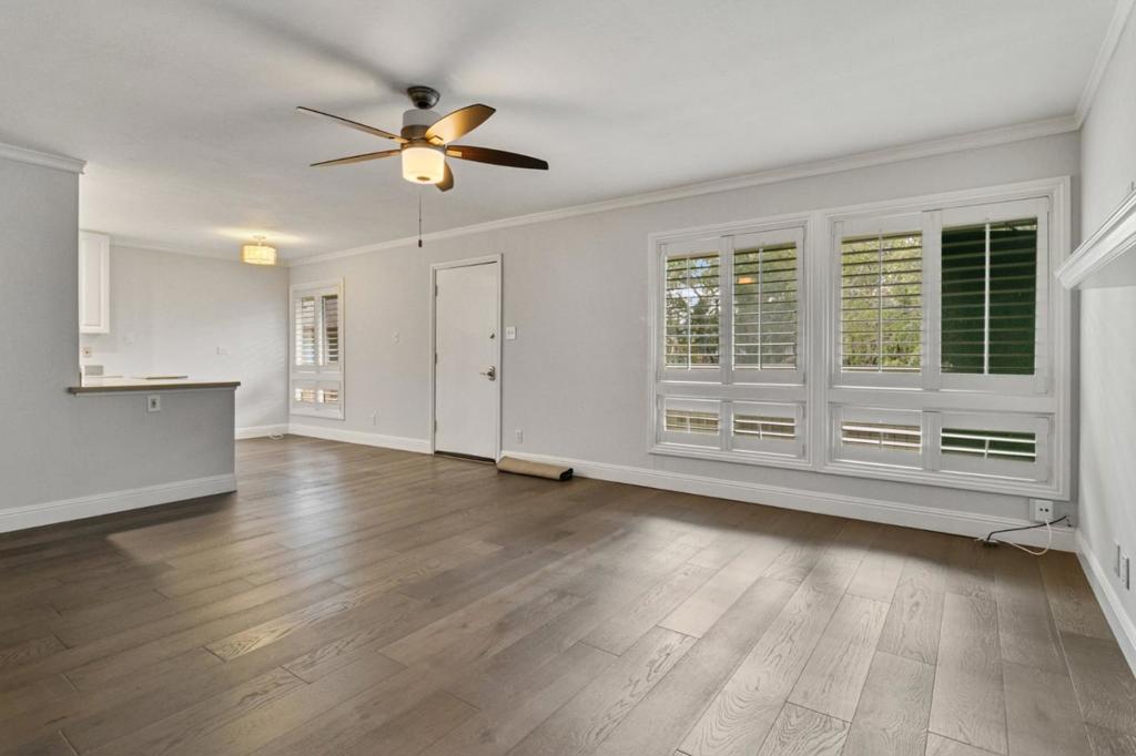 3033 Los Prados Street 229 Property Photo 15