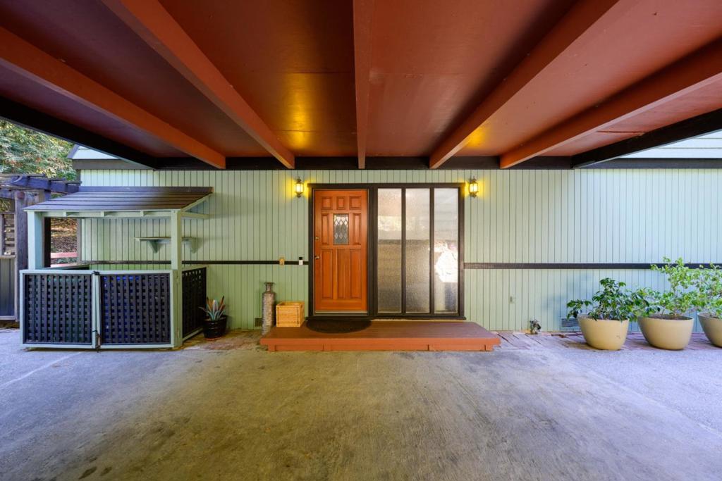 110 Shadow Property Photo 27