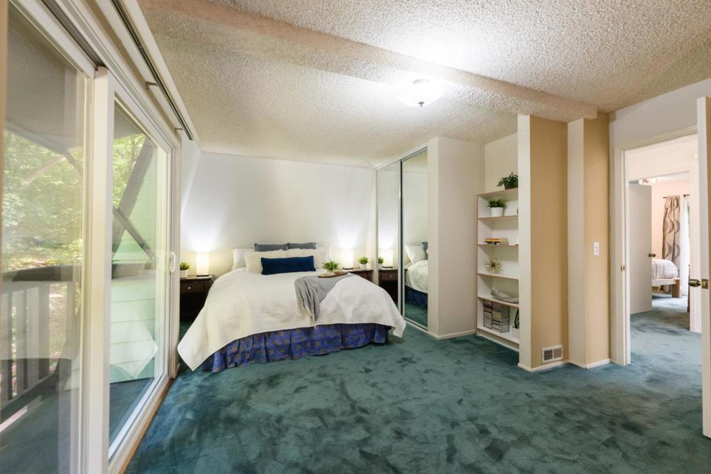 110 Shadow Property Photo 69