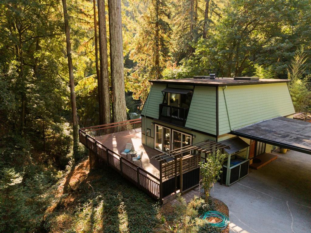 110 Shadow Property Photo 84