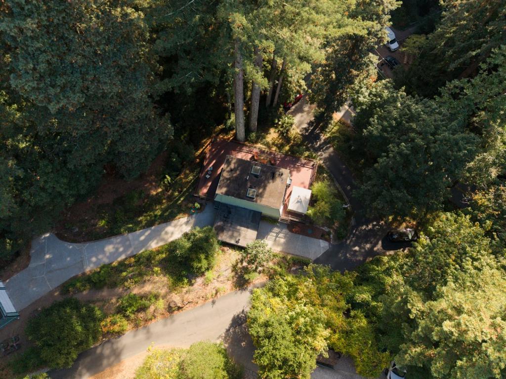 110 Shadow Property Photo 85