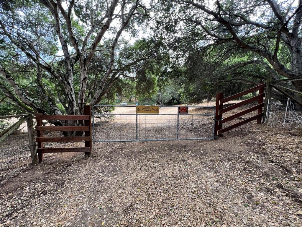 Alexander Lane Property Photo