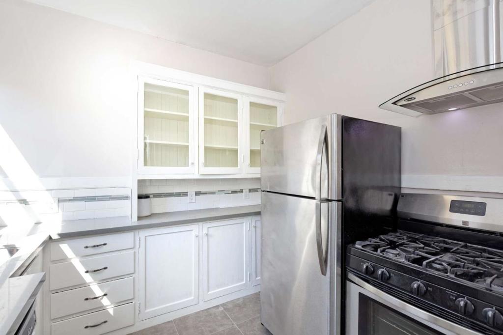 1528 Alice Street Property Photo 8