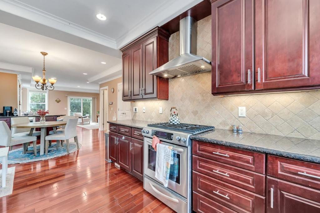 1524 Dentona Place Property Photo 8
