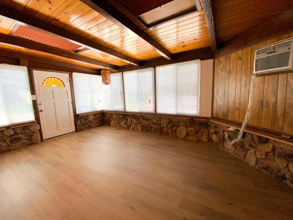 2831 Malabar Avenue Property Photo 13