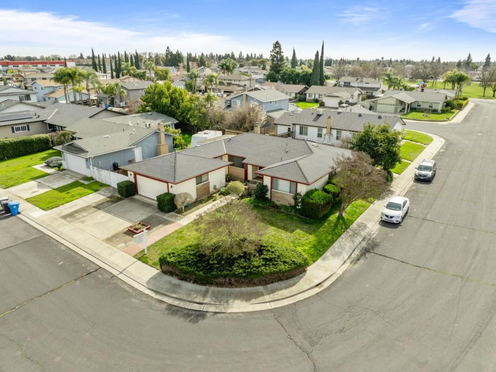 1384 Sprague Street Property Photo