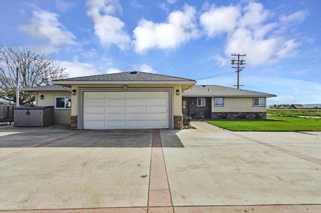 1204 Shore Road Property Photo