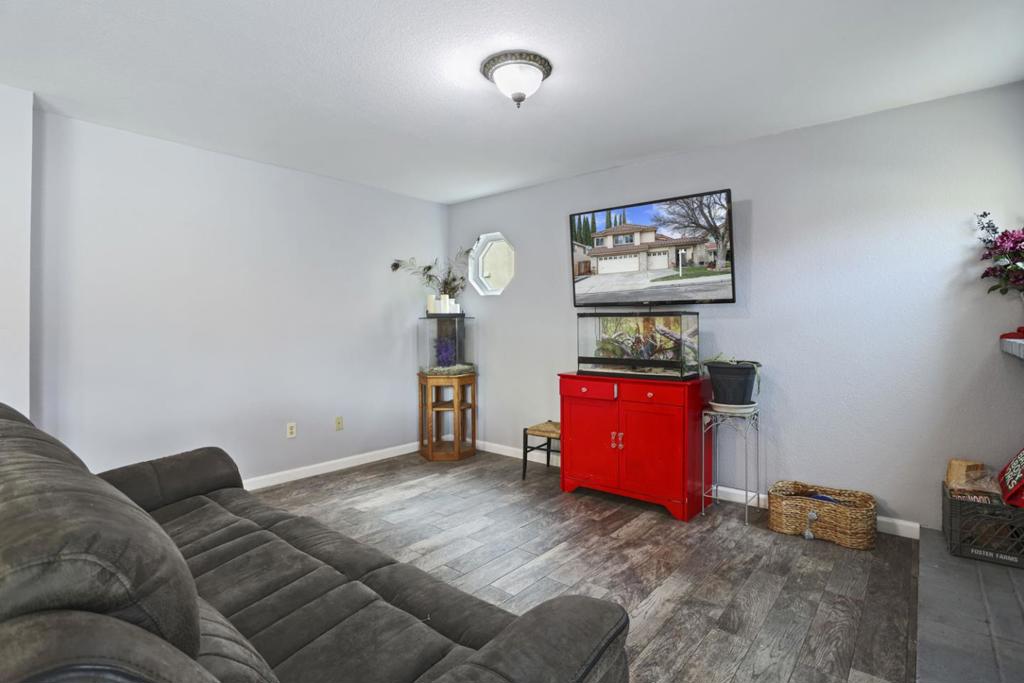1545 Deer Run Lane Property Photo 26