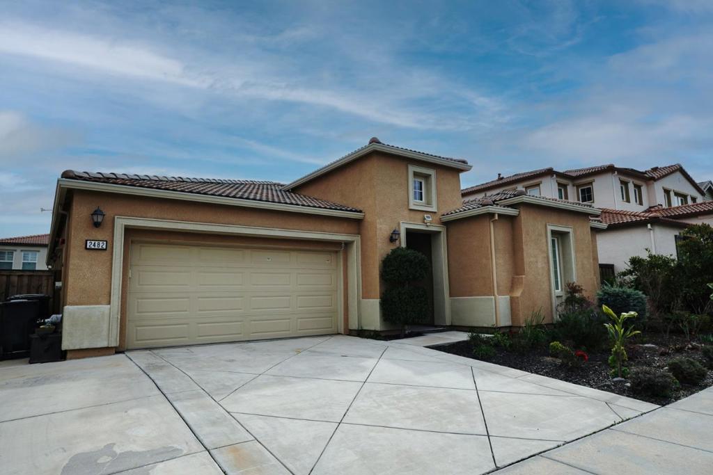 2482 Coloma Lane Property Photo