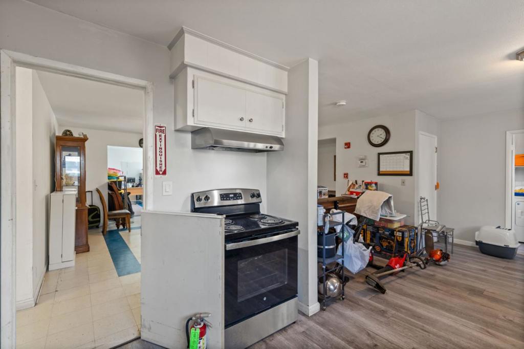 1701 Foxworthy Avenue Property Photo 10