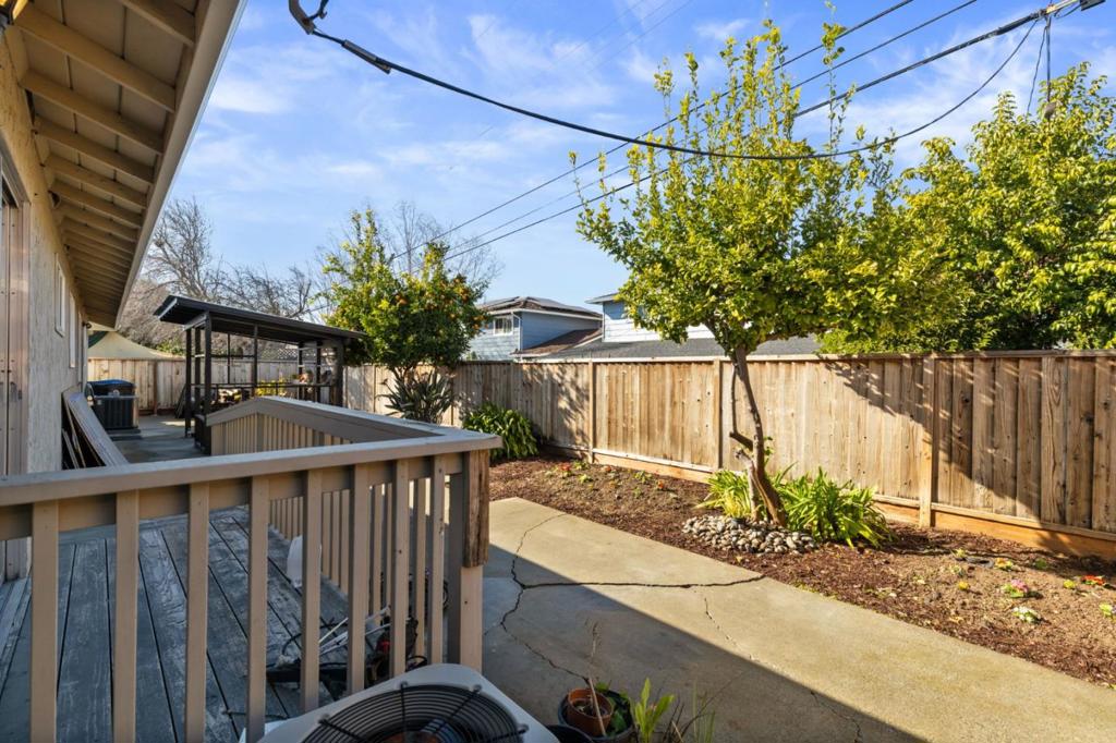 1701 Foxworthy Avenue Property Photo 22