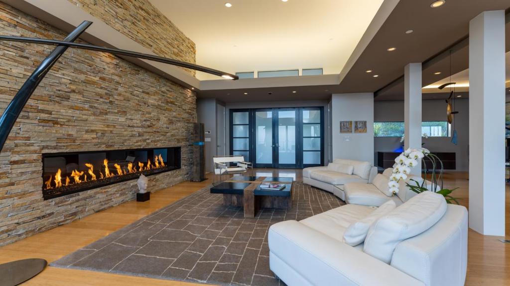 Property Photo 44