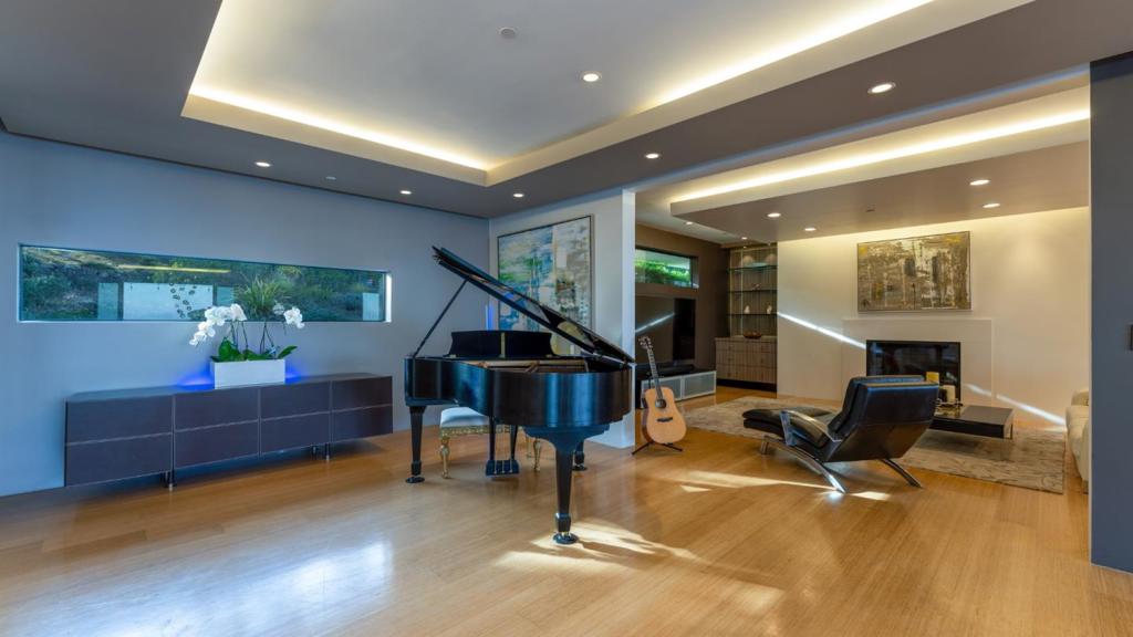 Property Photo 54