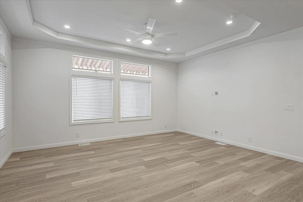 1358 Oakland Road Property Photo 6
