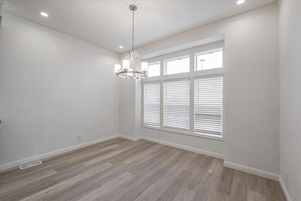 1358 Oakland Road Property Photo 20