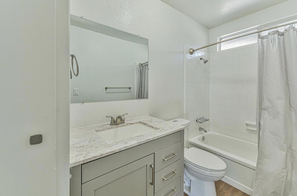 290 Pennsylvania Drive Property Photo 28