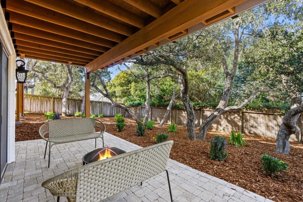 1025 Sombrero Road Property Photo 32