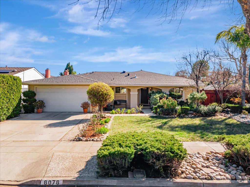 6076 Sanford Drive Property Photo