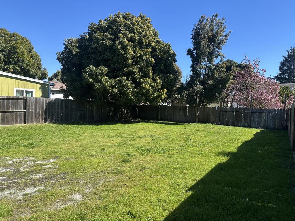 Lincoln Street Property Photo