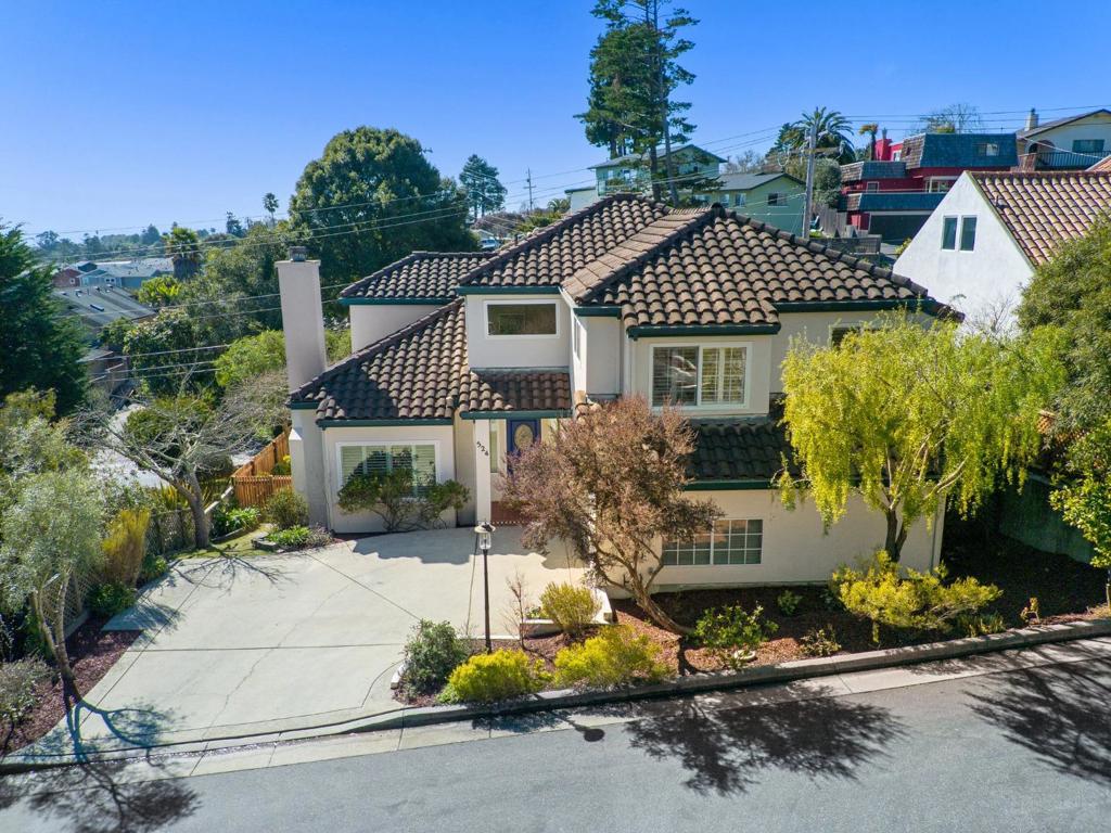 524 Yoshiko Way Property Photo