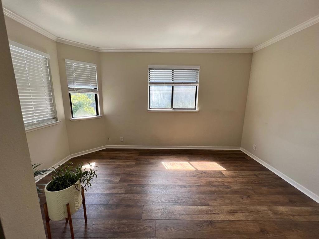 391 N 6th Street Property Photo 19