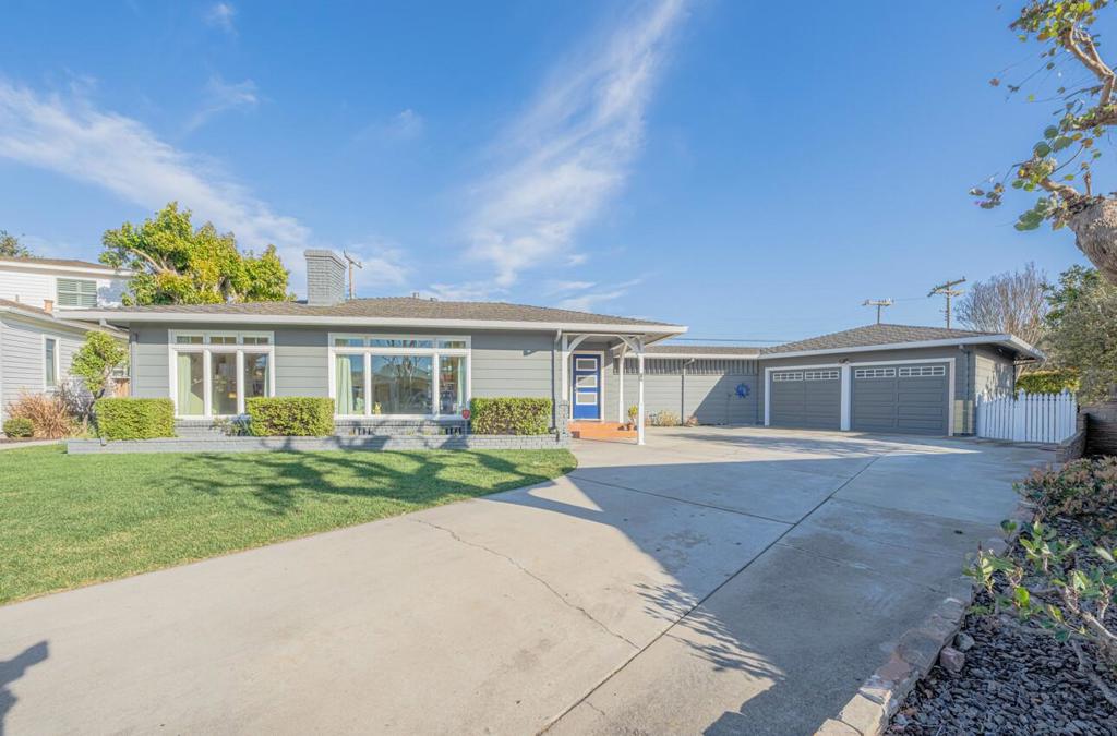 25 Wilgart Way Property Photo