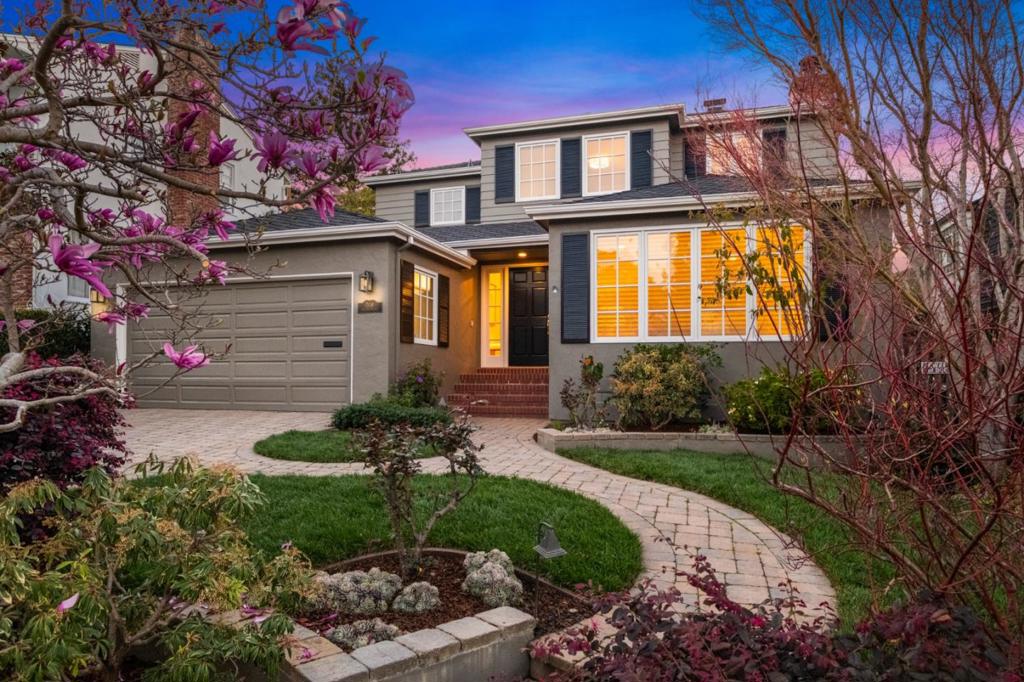 708 Oregon Avenue Property Photo
