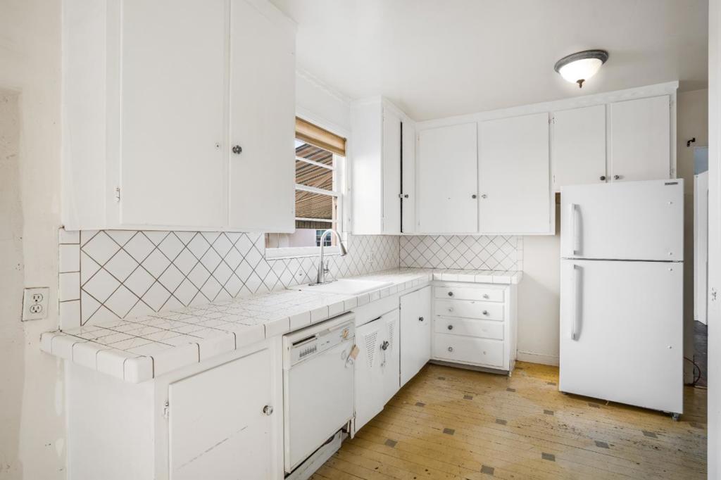 785 Walnut Street Property Photo 14