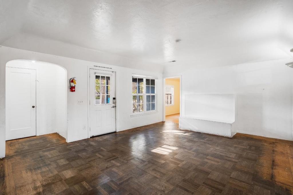 785 Walnut Street Property Photo 17