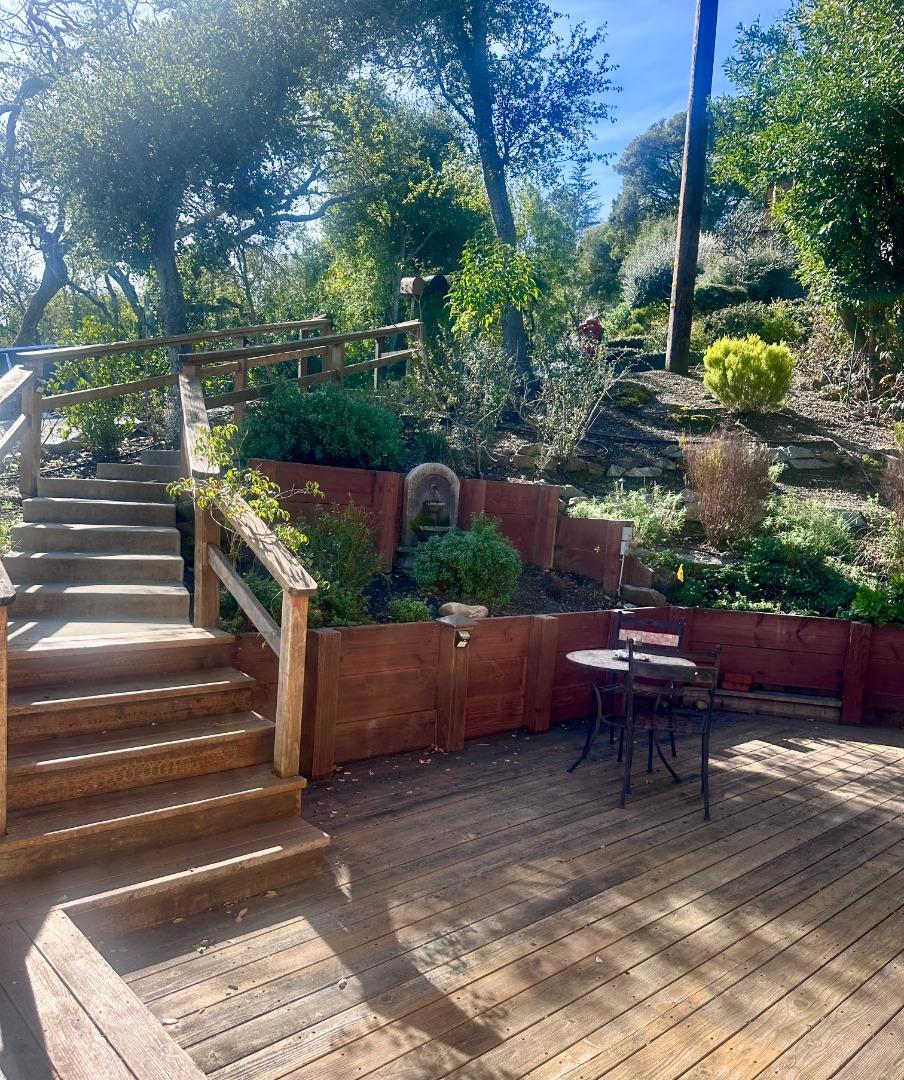 245 Holly Lane Property Photo