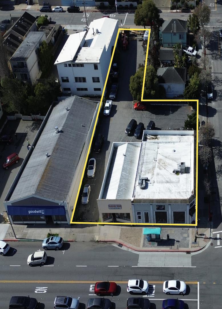 591 Lighthouse Avenue Property Photo