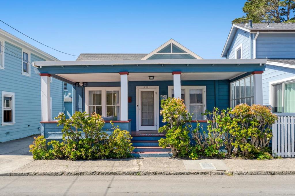 223 San Jose Avenue Property Photo