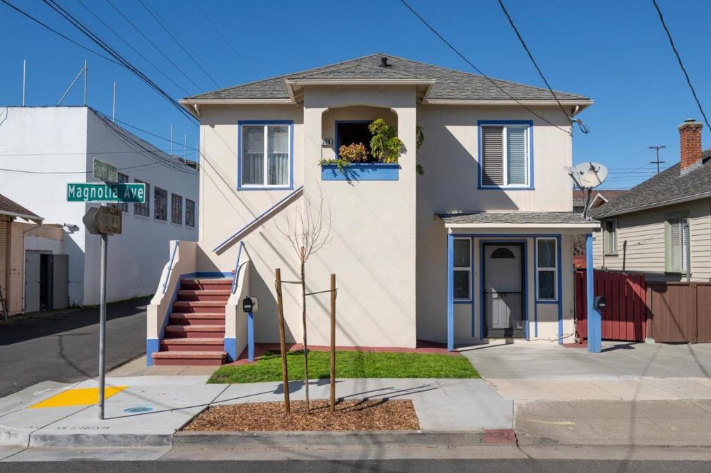 311 Magnolia Avenue Property Photo
