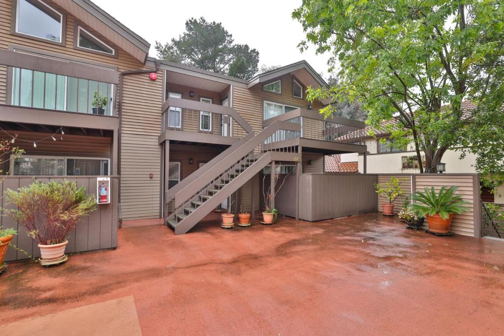 772 Walnut Street 18 Property Photo