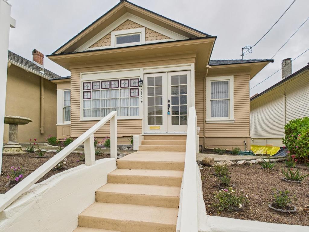 343 Watson Street Property Photo