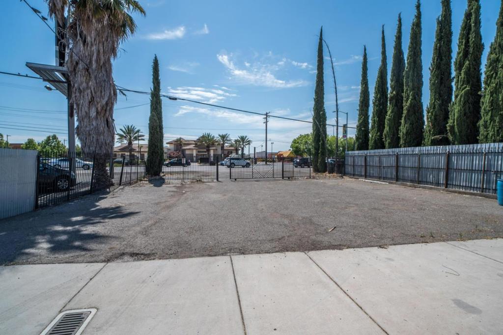 6001 Stockton Boulevard Property Photo 12